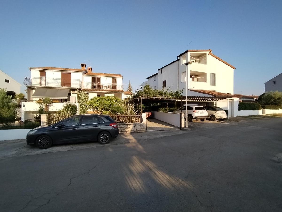 פורץ Apartment Marijana מראה חיצוני תמונה