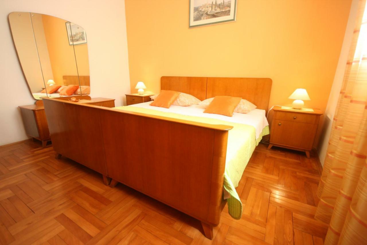 פורץ Apartment Marijana מראה חיצוני תמונה